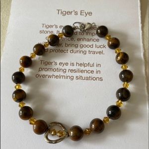 ❤️ 5 for $20 ❤️Hand made tiger’s eye beaded bracelet